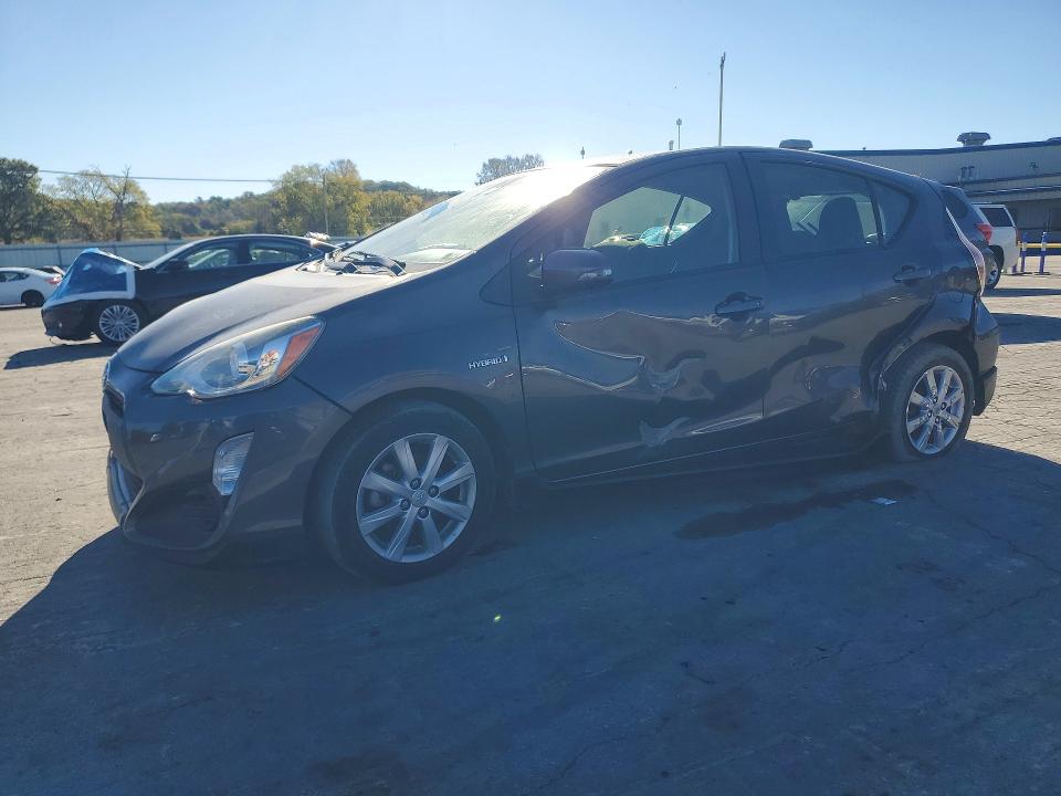 71735216 :رقم المزاد ، JTDKDTB3XH1594561 vin ، 2017 Toyota Prius C مزاد بيع