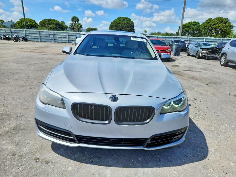 71964796 :رقم المزاد ، WBA5A5C5XED502793 vin ، 2014 Bmw 528 مزاد بيع