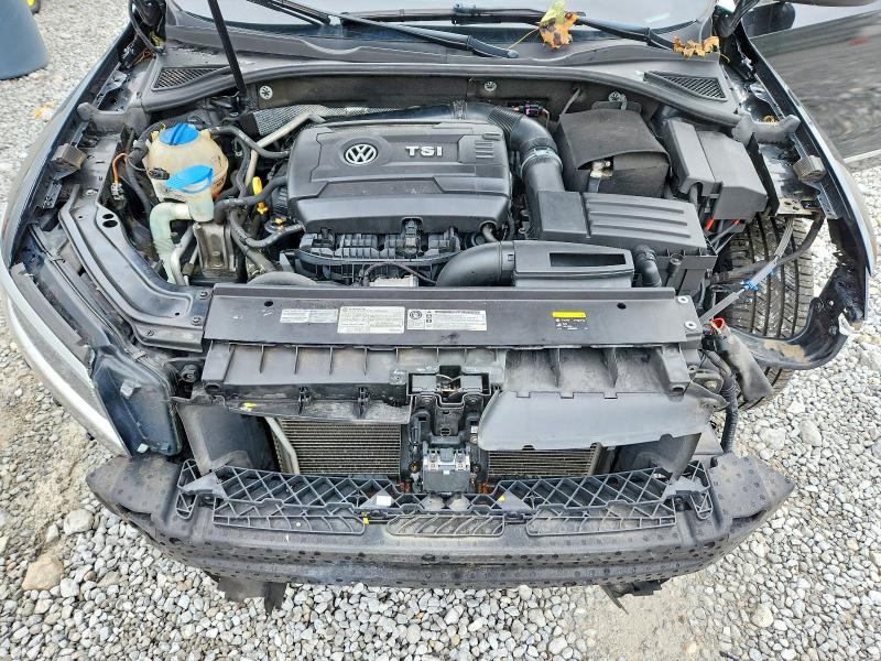 Продажа на аукционе авто 2016 Volkswagen Passat, vin: 1VWBT7A33GC032397, номер лота: 71240506