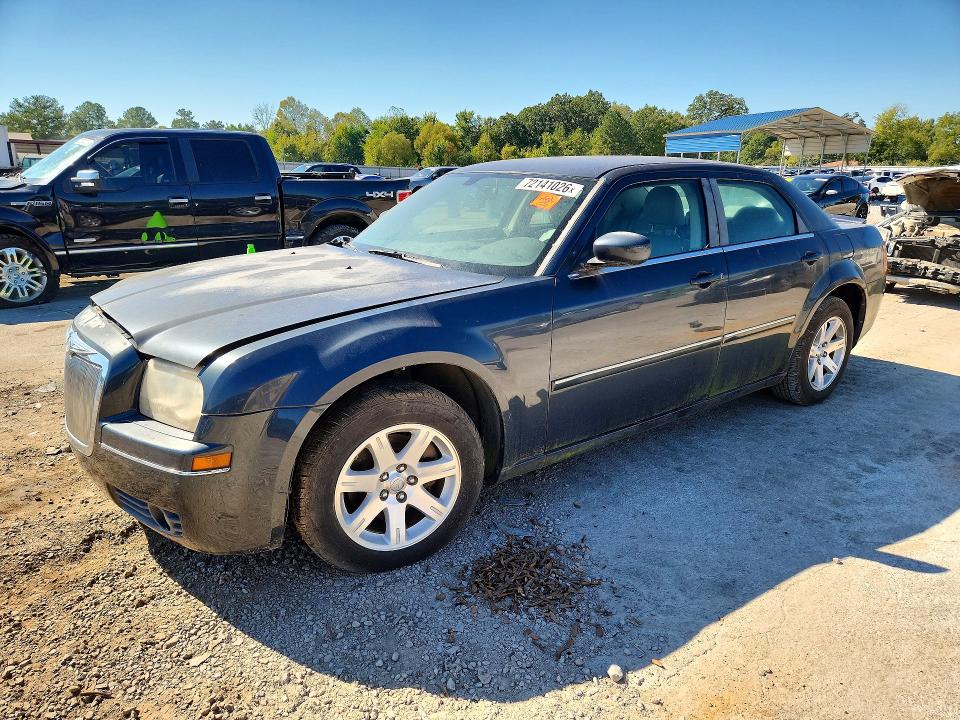 2007 Chrysler 300 მანქანა იყიდება აუქციონზე, vin: 2C3KA53G27H777723, აუქციონის ნომერი: 72141026