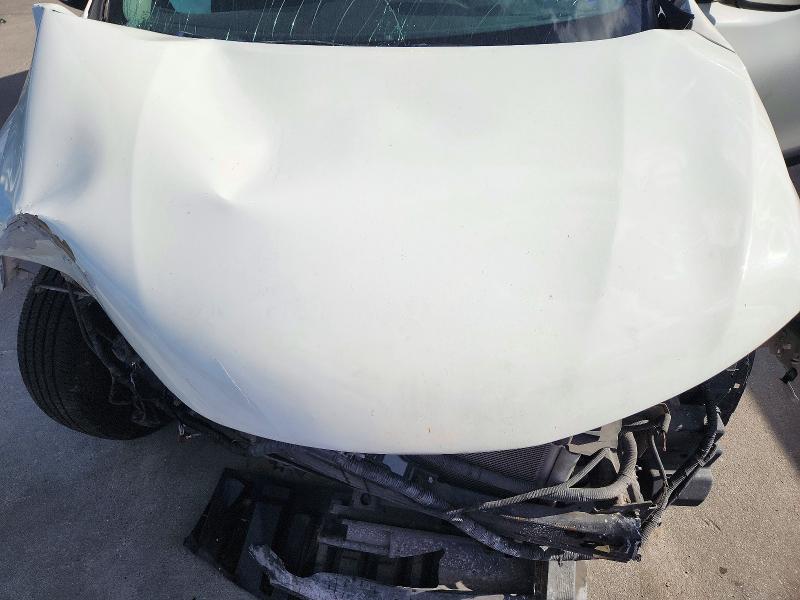 2017 Nissan Rogue მანქანა იყიდება აუქციონზე, vin: 5N1AT2MT5HC894787, აუქციონის ნომერი: 72726516
