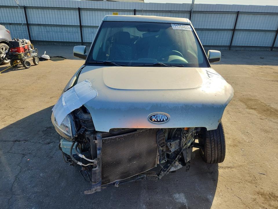 2010 Kia Soul მანქანა იყიდება აუქციონზე, vin: KNDJT2A29A7038925, აუქციონის ნომერი: 71764826