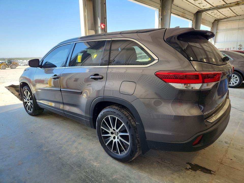 Aukcja sprzedaży 2018 Toyota Highlander, vin: 5TDJZRFH0JS552852, numer aukcji: 72125766