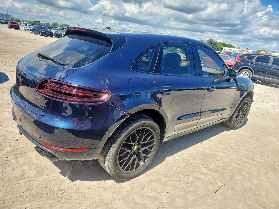 2017 Porsche Macan მანქანა იყიდება აუქციონზე, vin: WP1AG2A57HLB52758, აუქციონის ნომერი: 72128636