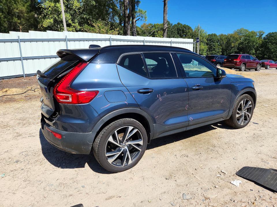 Продажа на аукционе авто 2022 Volvo Xc40, vin: YV4162UM2N2650632, номер лота: 71615606