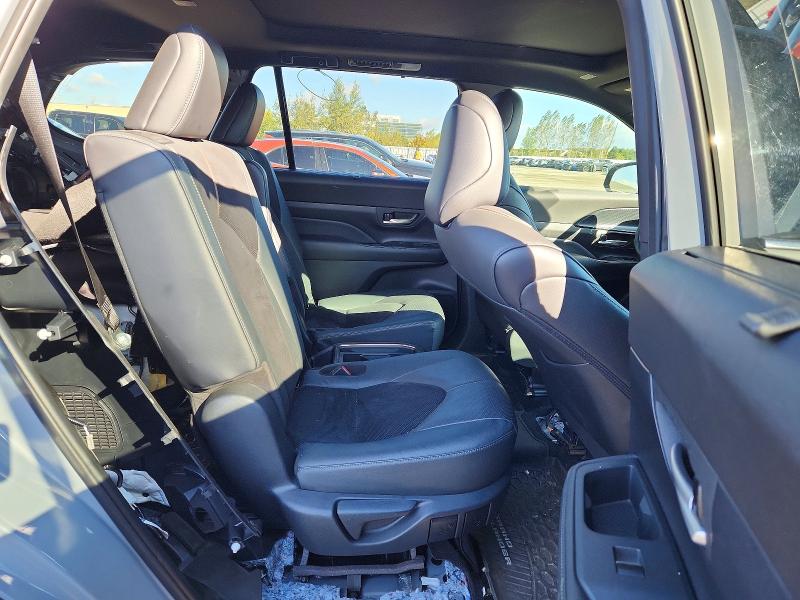 66042076 :رقم المزاد ، 5TDADAB53SS012733 vin ، 2025 Toyota Grand Highlander Hybrid مزاد بيع