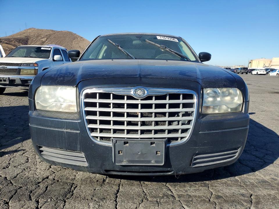 Продажа на аукционе авто 2008 Chrysler 300, vin: 2C3KA43R18H126192, номер лота: 71512256