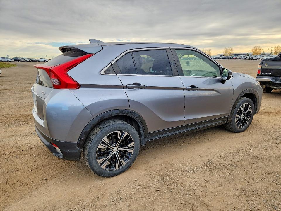 71368896 :رقم المزاد ، JA4AT3AA8LZ602465 vin ، 2020 Mitsubishi Eclipse Cross مزاد بيع
