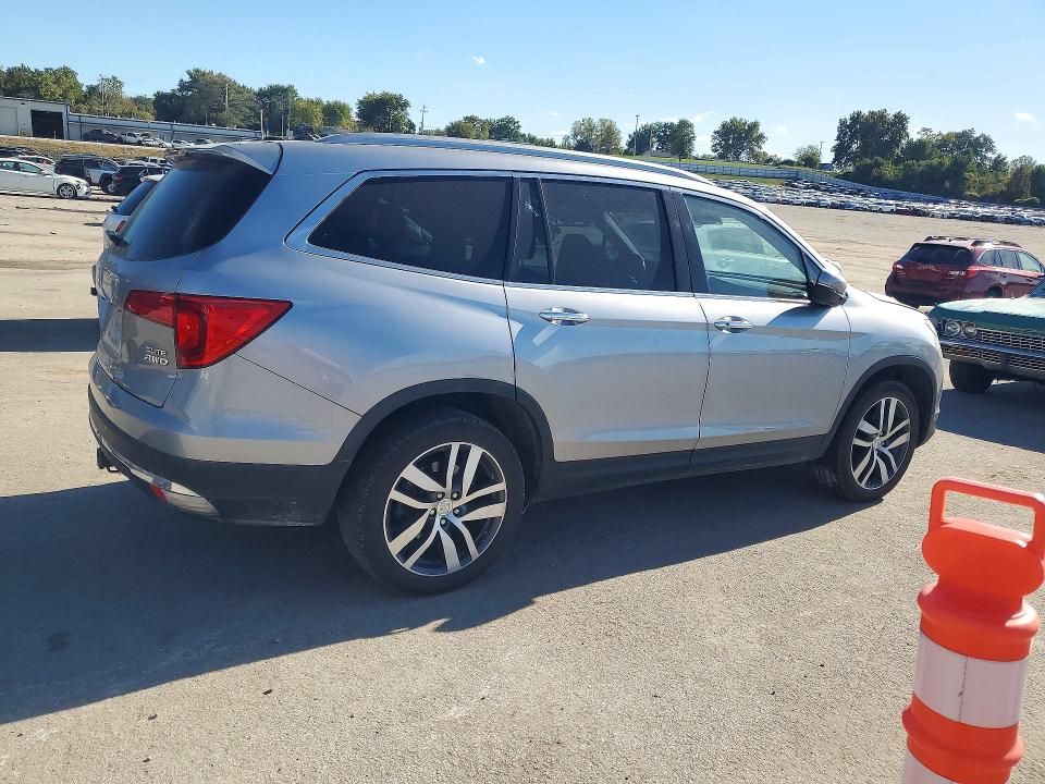 72776856 :رقم المزاد ، 5FNYF6H02GB018200 vin ، 2016 Honda Pilot مزاد بيع