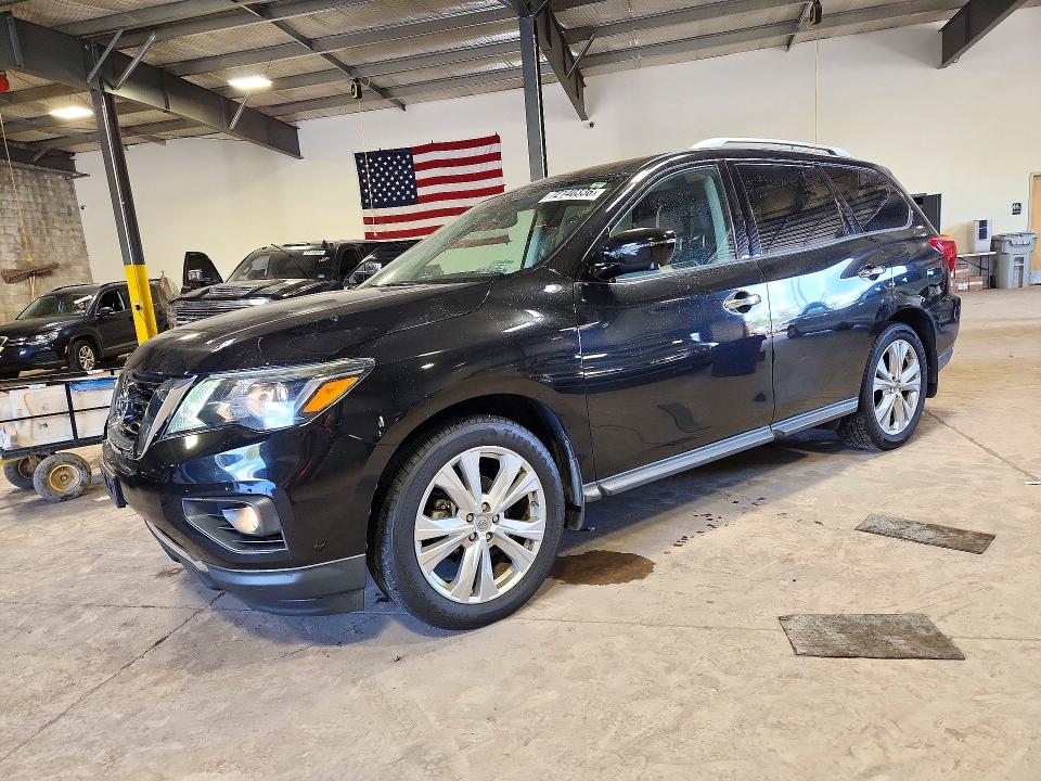 Auction sale of the 2018 Nissan Pathfinder, vin: 5N1DR2MM0JC679005, lot number: 72140336