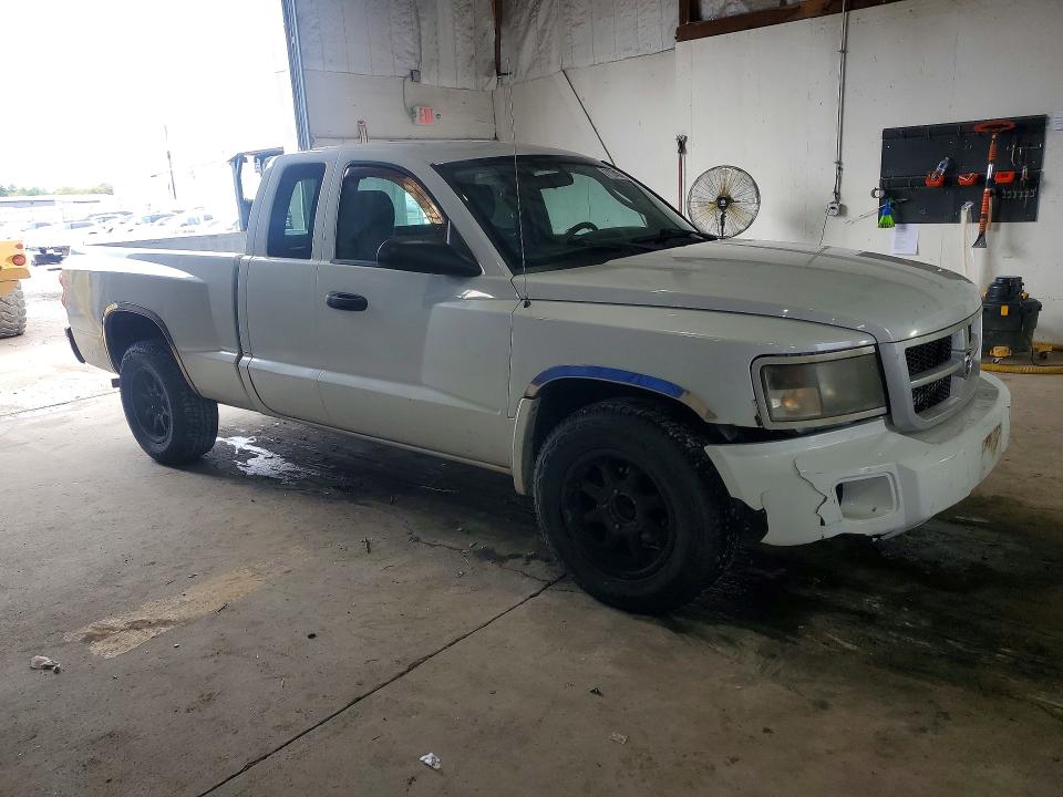 Aukcja sprzedaży 2011 Dodge Dakota, vin: 1D7RE3BK2BS581815, numer aukcji: 71545136