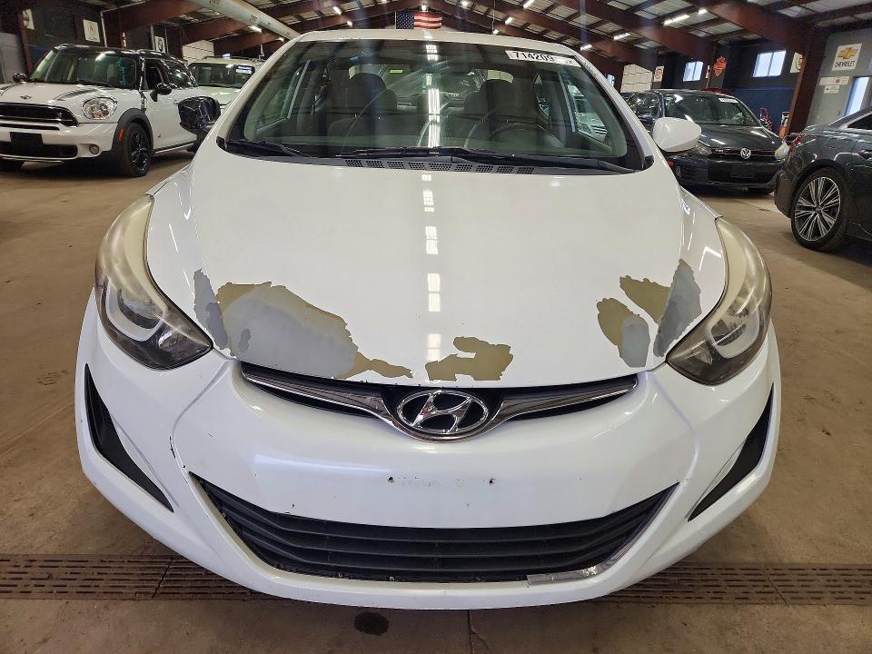 71420916 :رقم المزاد ، 5NPDH4AEXGH677694 vin ، 2016 Hyundai Elantra مزاد بيع