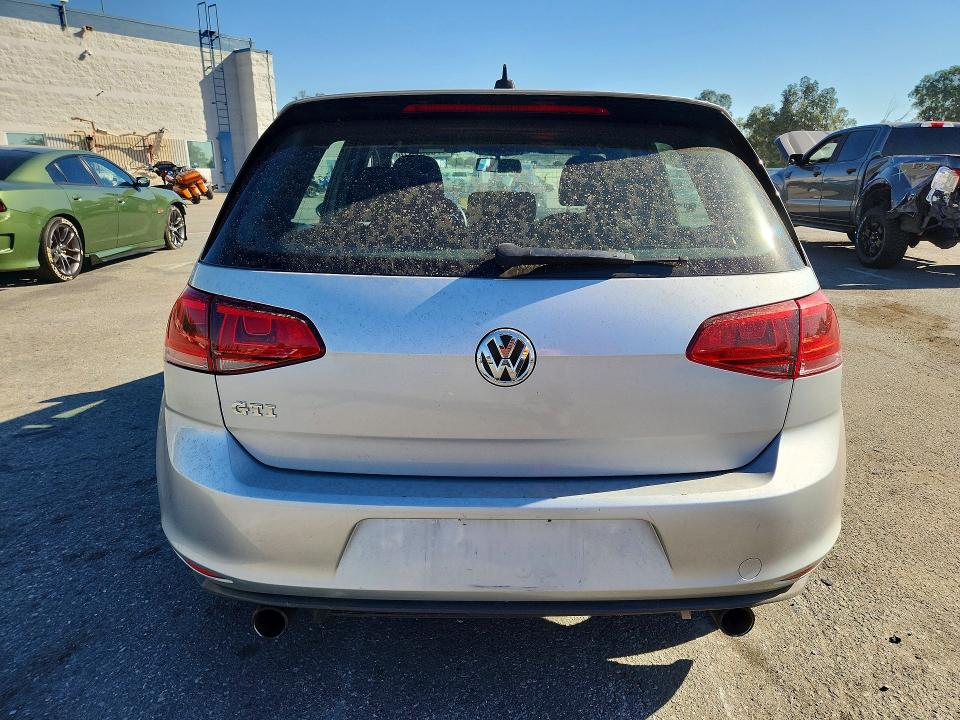Продаж на аукціоні авто 2017 Volkswagen Gti, vin: 3VW4T7AU9HM055068, номер лоту: 70657516