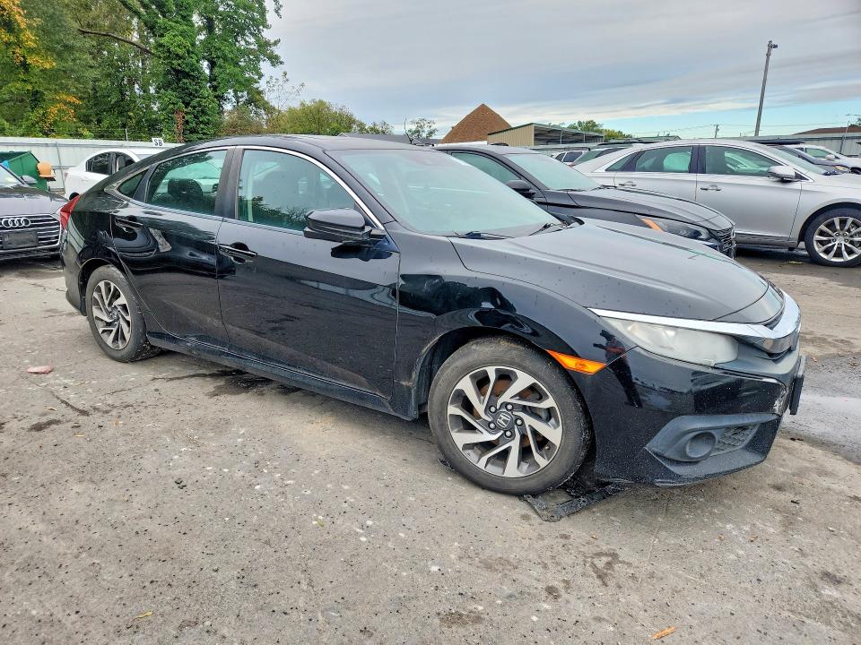 2016 Honda Civic მანქანა იყიდება აუქციონზე, vin: 2HGFC2F84GH500826, აუქციონის ნომერი: 71578106