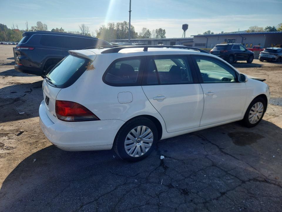 2013 Volkswagen Jetta მანქანა იყიდება აუქციონზე, vin: 3VWPP7AJ5DM672324, აუქციონის ნომერი: 70982666
