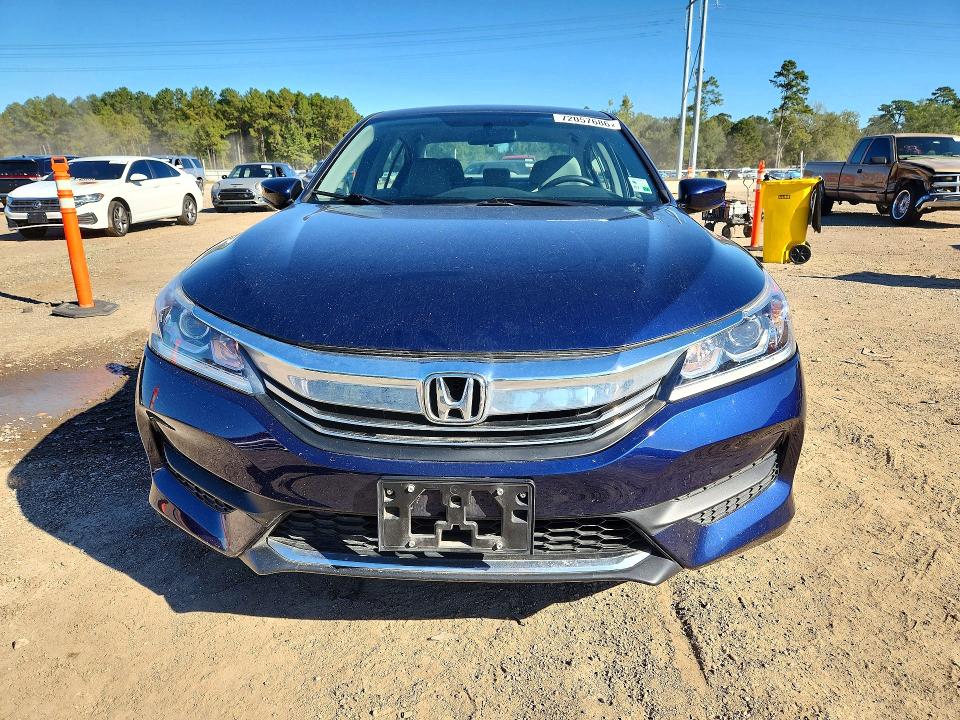 Aukcja sprzedaży 2017 Honda Accord, vin: 1HGCR2F30HA135504, numer aukcji: 72057686