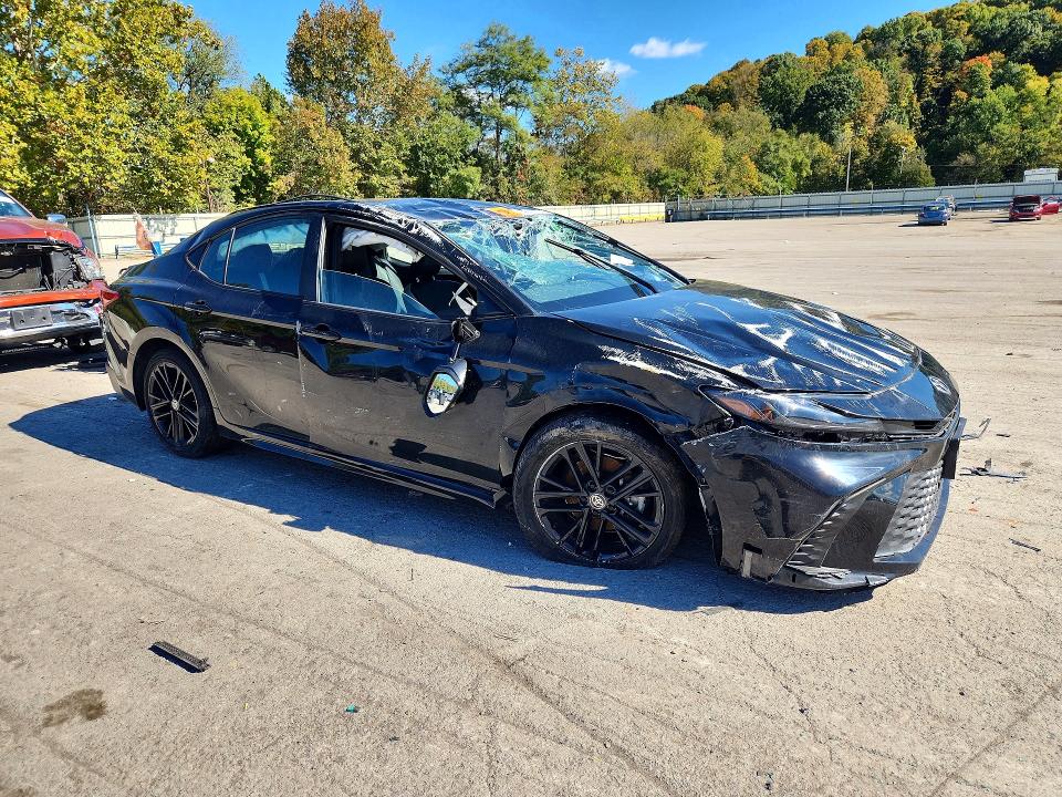 71653116 :رقم المزاد ، 4T1DAACKXSU127525 vin ، 2025 Toyota Camry مزاد بيع