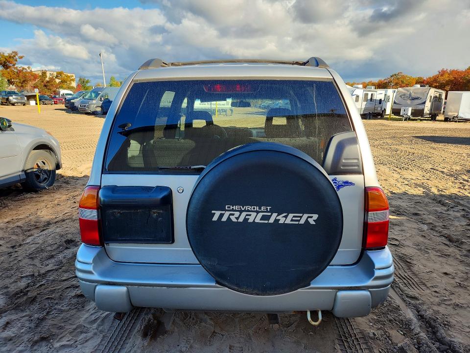 Продажа на аукционе авто 2003 Chevrolet Tracker, vin: 2CNBJ634336917058, номер лота: 71244756