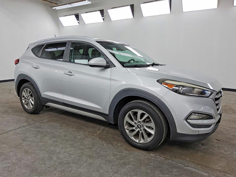 Продаж на аукціоні авто 2017 Hyundai Tucson, vin: KM8J3CA40HU289542, номер лоту: 71277866