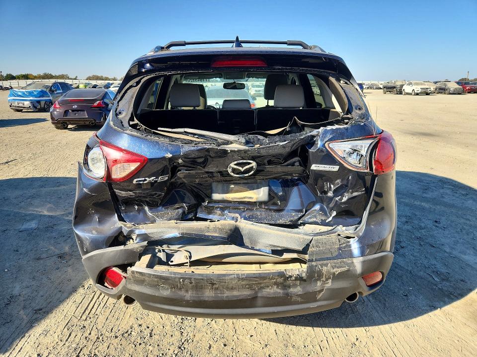 Продажа на аукционе авто 2016 Mazda Cx-5, vin: JM3KE2CY0G0736686, номер лота: 71943326