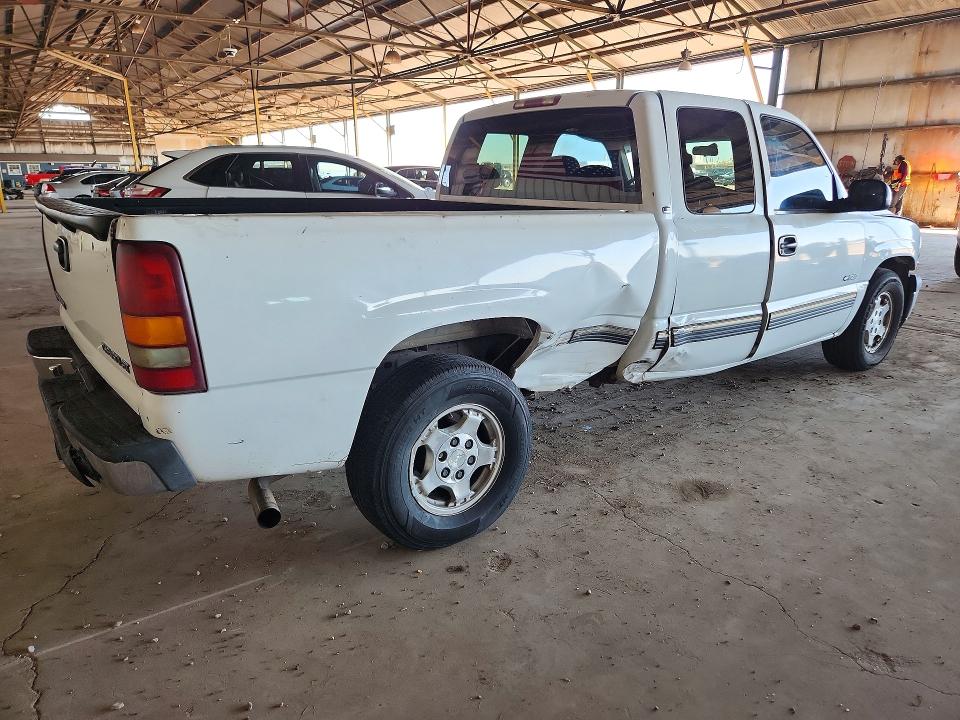 71622316 :رقم المزاد ، 2GCEC19T3Y1113618 vin ، 2000 Chevrolet Silverado مزاد بيع