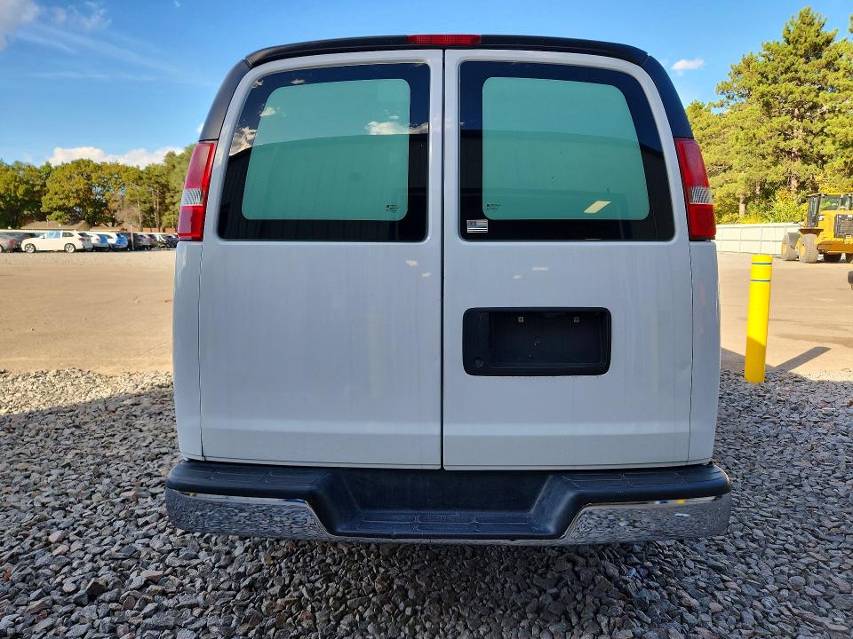 Продажа на аукционе авто 2017 Gmc Savana, vin: 1GTW7AFF8H1913098, номер лота: 71315706