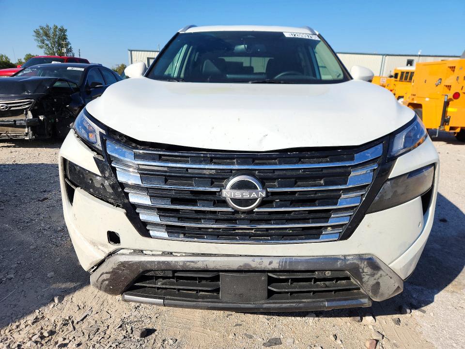 Продажа на аукционе авто 2026 Nissan Rogue, vin: 5N1BT3CA7TC680886, номер лота: 72099796