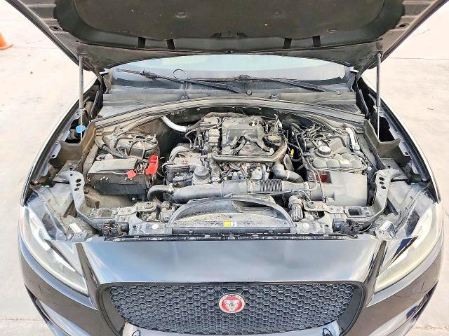Продаж на аукціоні авто 2018 Jaguar F-pace, vin: SADCJ2FX2JA266081, номер лоту: 72415546