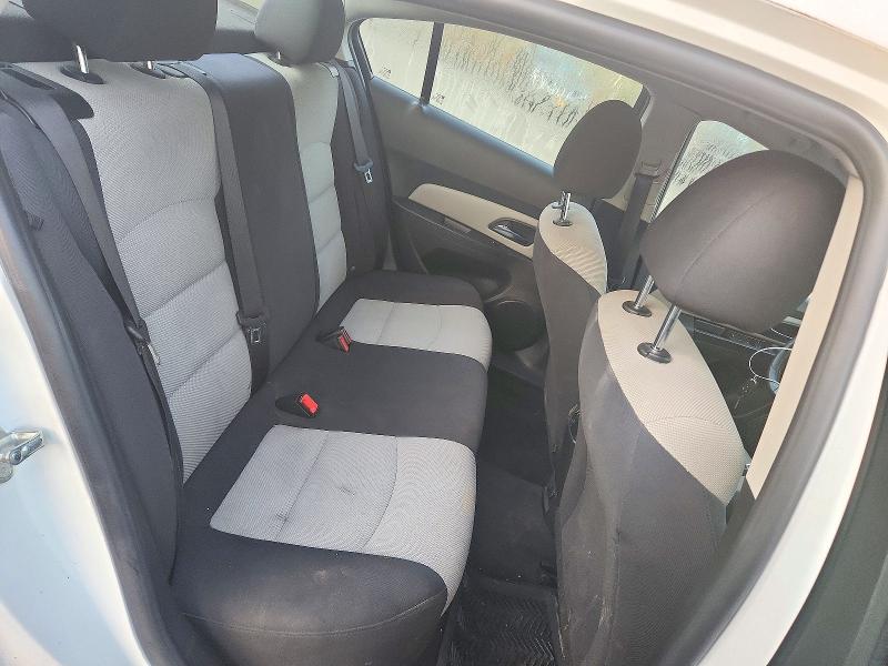 72180056 :رقم المزاد ، 1G1PA5SGXF7281865 vin ، 2015 Chevrolet Cruze مزاد بيع