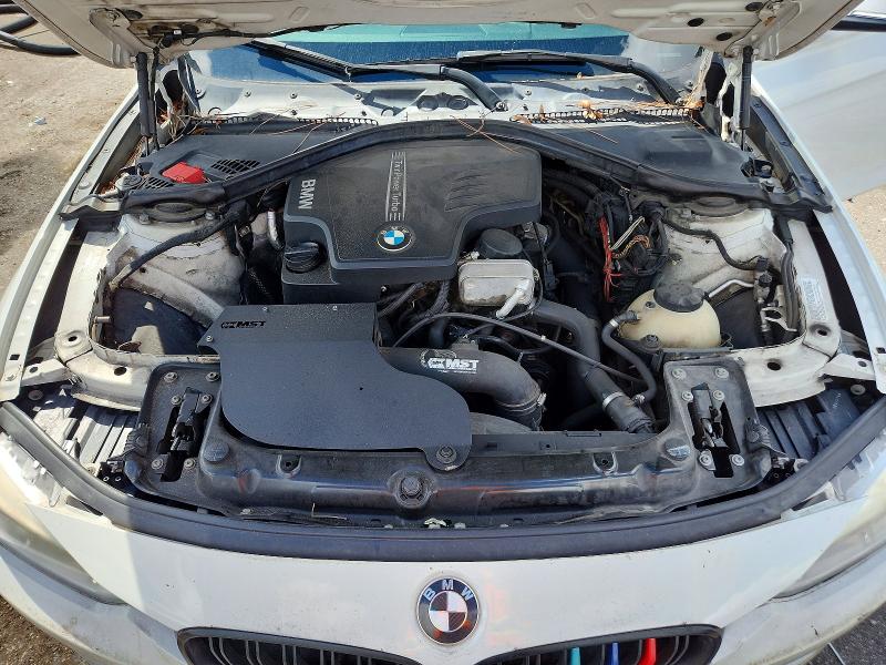 70940646 :رقم المزاد ، WBA3A5C59EJ463381 vin ، 2014 Bmw 328 مزاد بيع