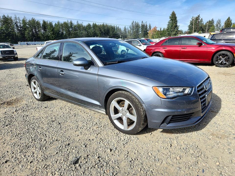 72588376 :رقم المزاد ، WAUA7GFF5G1013137 vin ، 2016 Audi A3 مزاد بيع