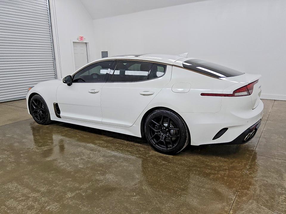 2022 Kia Stinger მანქანა იყიდება აუქციონზე, vin: KNAE35LD7N6101322, აუქციონის ნომერი: 71262206