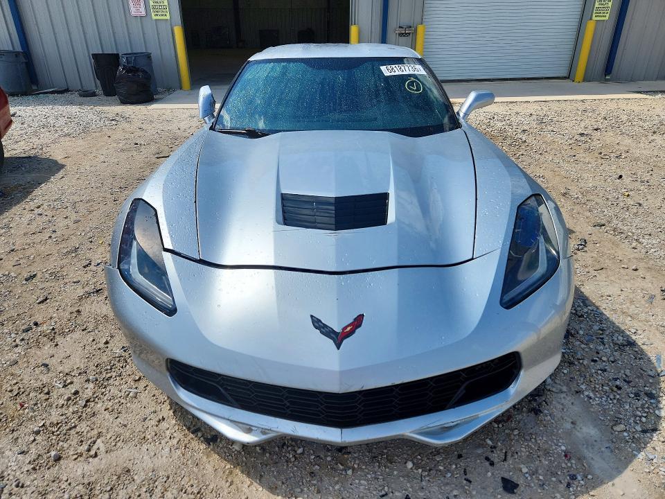 68187736 :رقم المزاد ، 1G1YB2D70F5124550 vin ، 2015 Chevrolet Corvette مزاد بيع