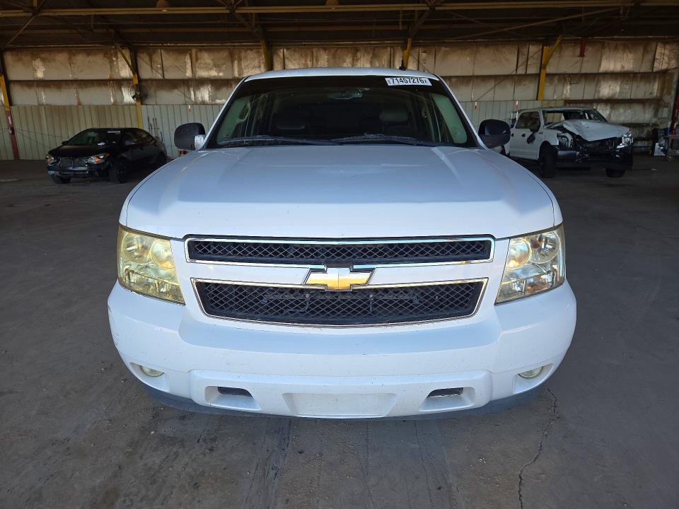 Продажа на аукционе авто 2008 Chevrolet Tahoe, vin: 1GNFC13068J204463, номер лота: 71457276