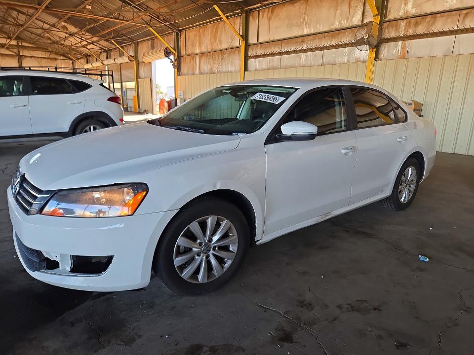71035856 :رقم المزاد ، 1VWAP7A37DC086488 vin ، 2013 Volkswagen Passat مزاد بيع