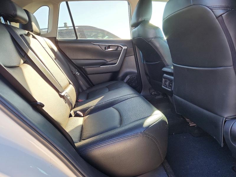 71919156 :رقم المزاد ، 2T3W1RFV1LC045125 vin ، 2020 Toyota Rav4 مزاد بيع