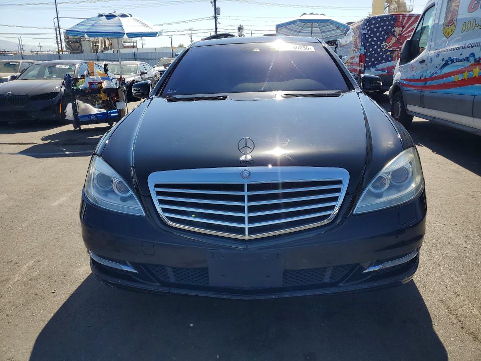 Продажа на аукционе авто 2012 Mercedes-benz S, vin: WDDNG7DB1CA440707, номер лота: 71606896