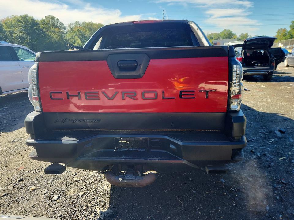 2003 Chevrolet Avalanche მანქანა იყიდება აუქციონზე, vin: 3GNEK13T83G183845, აუქციონის ნომერი: 71393756