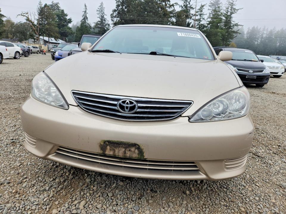 2005 Toyota Camry მანქანა იყიდება აუქციონზე, vin: 4T1BE32K25U974200, აუქციონის ნომერი: 71808426