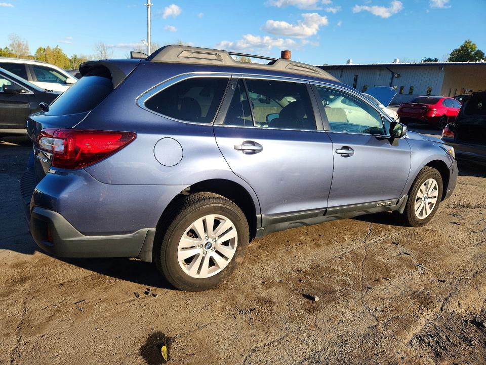 Продажа на аукционе авто 2018 Subaru Outback, vin: 4S4BSAFC2J3393733, номер лота: 70035426