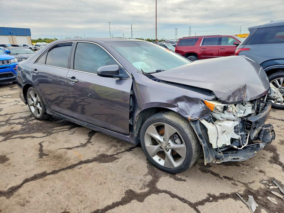 2014 Toyota Camry მანქანა იყიდება აუქციონზე, vin: 4T1BK1FKXEU551758, აუქციონის ნომერი: 71184816