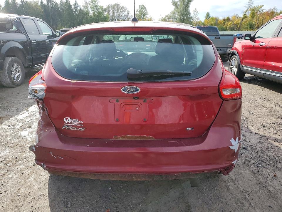 71234066 :رقم المزاد ، 1FADP3K25FL285532 vin ، 2015 Ford Focus مزاد بيع