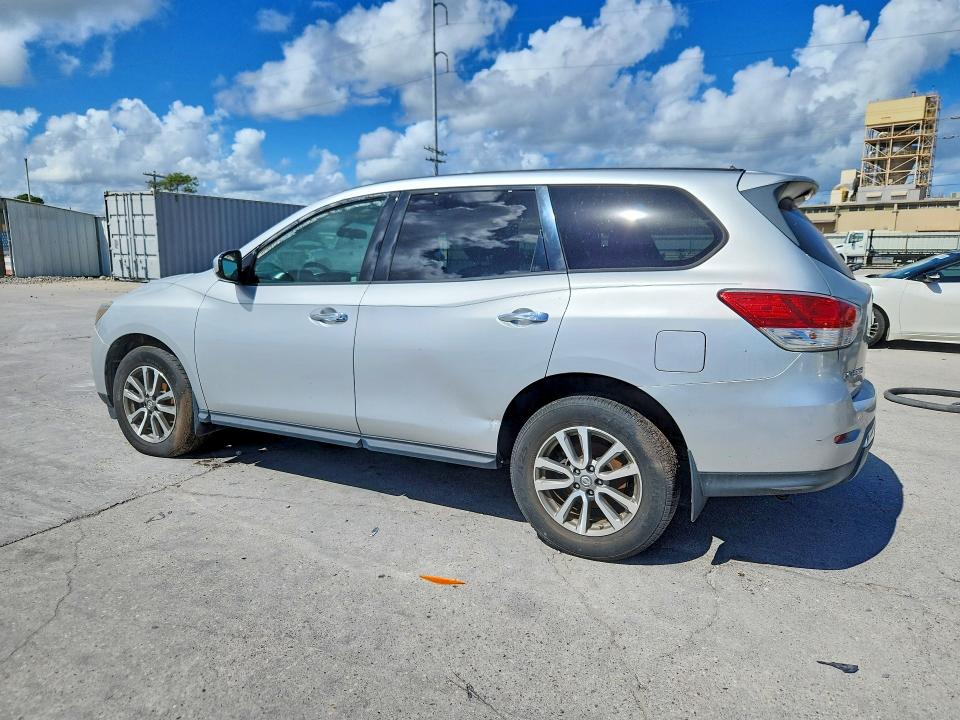 70563846 :رقم المزاد ، 5N1AR2MN8DC683139 vin ، 2013 Nissan Pathfinder مزاد بيع