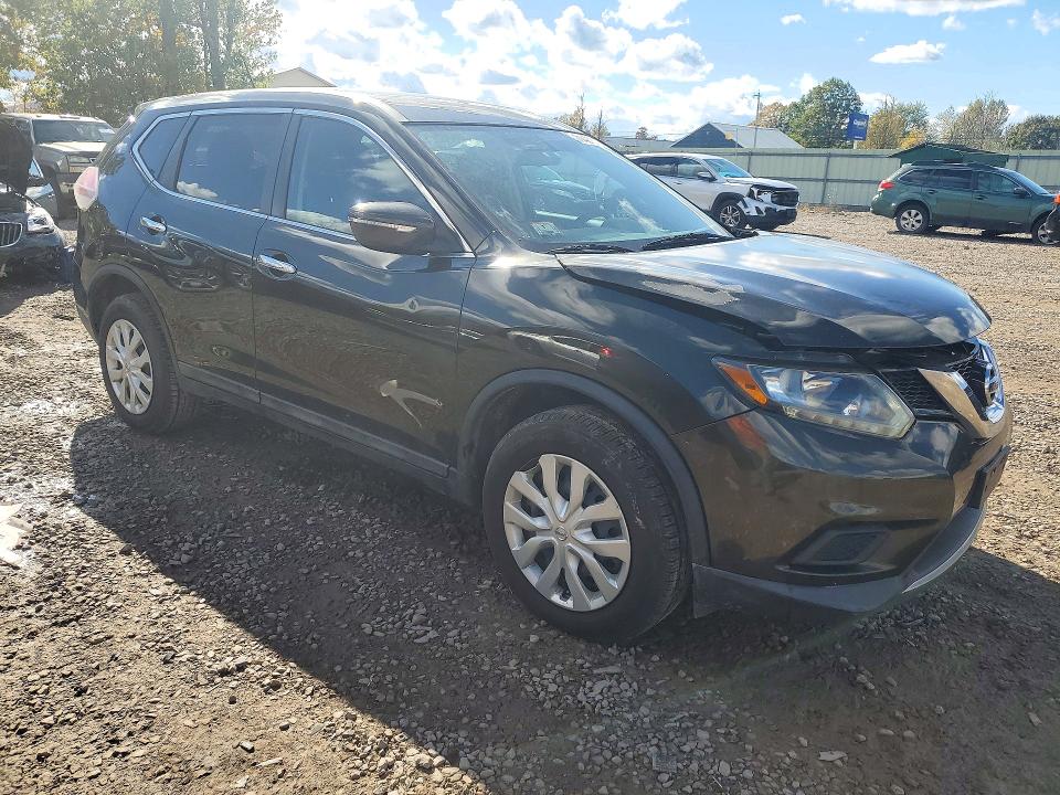 71427576 :رقم المزاد ، 5N1AT2MK4FC905203 vin ، 2015 Nissan Rogue مزاد بيع