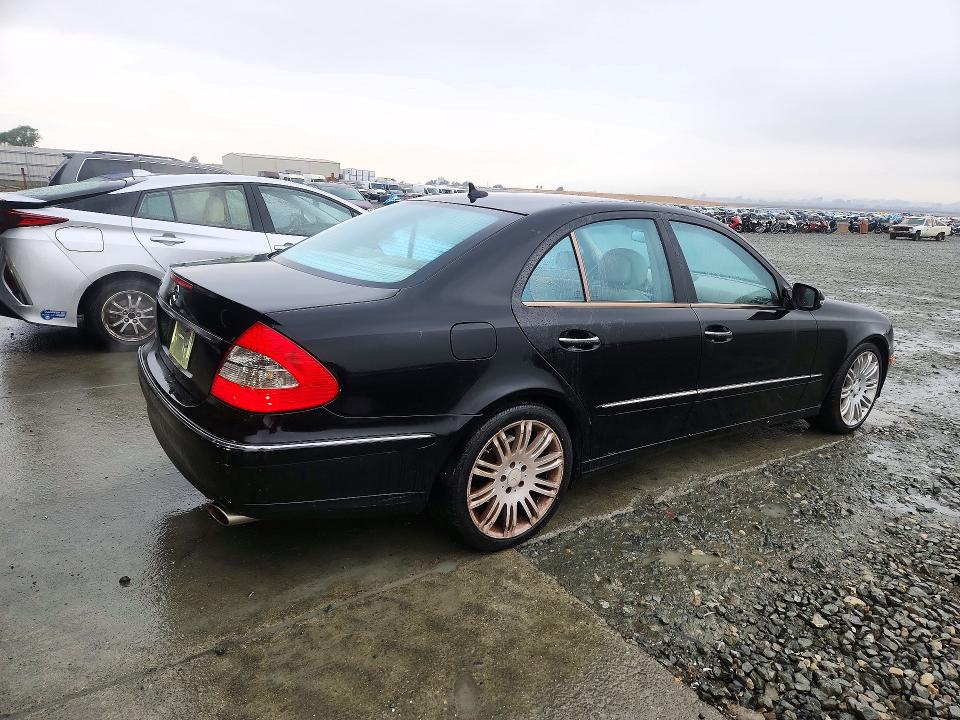 72264696 :رقم المزاد ، WDBUF56X58B253489 vin ، 2008 Mercedes-benz E مزاد بيع