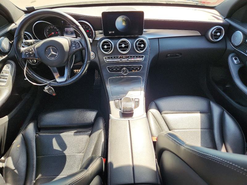 70902806 :رقم المزاد ، 55SWF4KB2GU136929 vin ، 2016 Mercedes-benz C مزاد بيع
