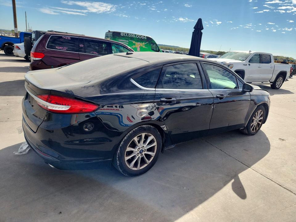 2017 Ford Fusion მანქანა იყიდება აუქციონზე, vin: 3FA6P0H70HR142826, აუქციონის ნომერი: 73645796