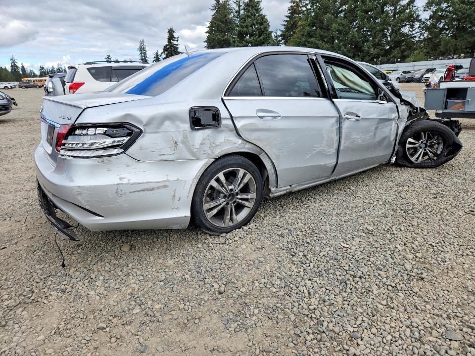 71606276 :رقم المزاد ، WDDHF0EB2GB211877 vin ، 2016 Mercedes-benz E مزاد بيع