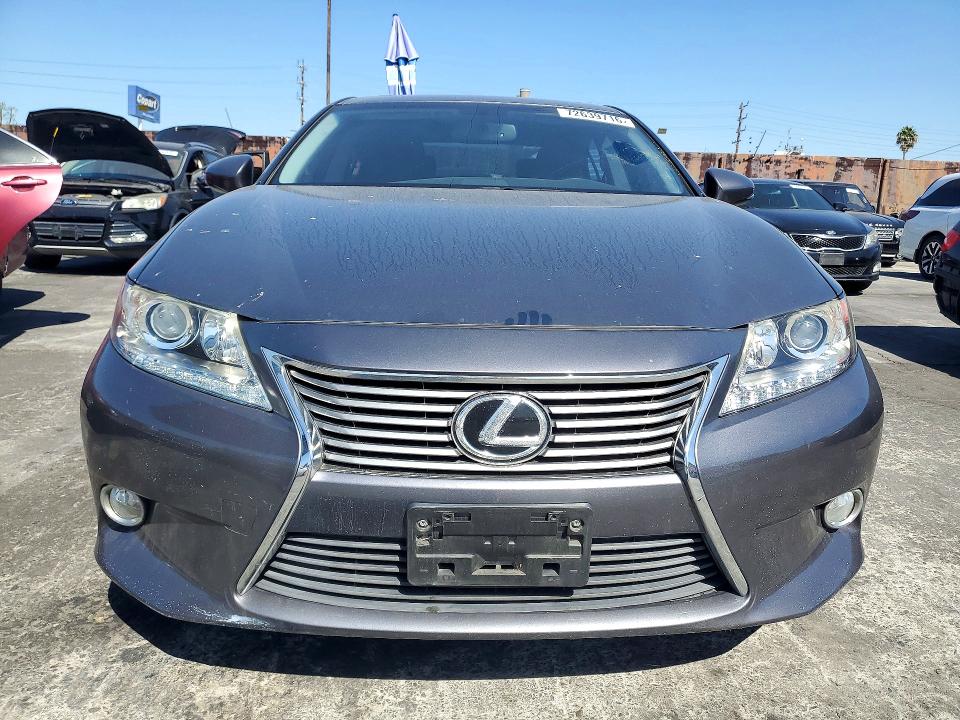 Продажа на аукционе авто 2014 Lexus Es, vin: JTHBK1GG0E2147568, номер лота: 72639716