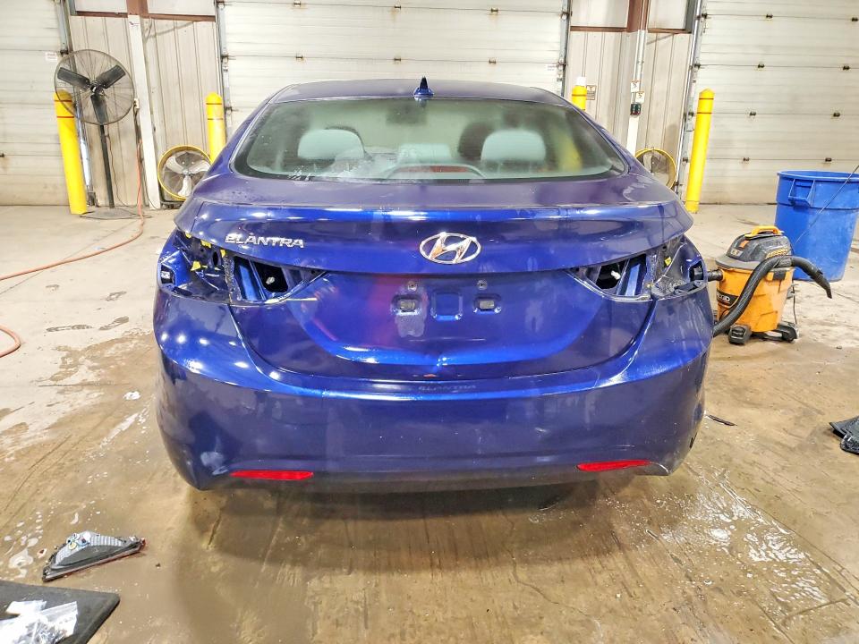 2012 Hyundai Elantra მანქანა იყიდება აუქციონზე, vin: 5NPDH4AE5CH097439, აუქციონის ნომერი: 71082226